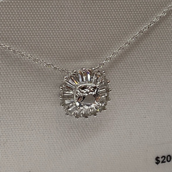 White Sapphires Pendant Necklace - Picture 3 of 12
